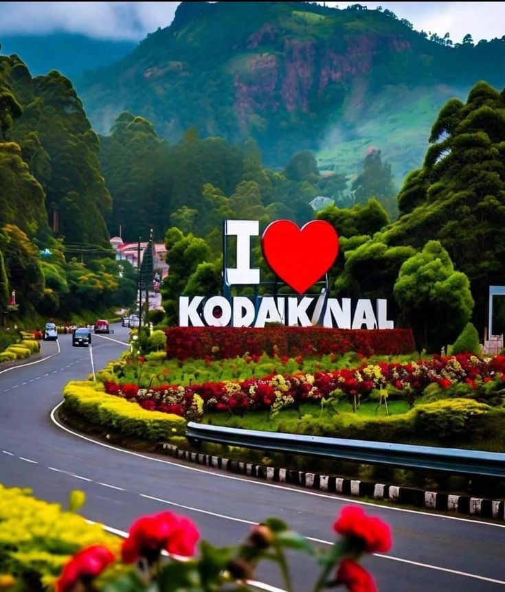 Kodaikanal lake and hills